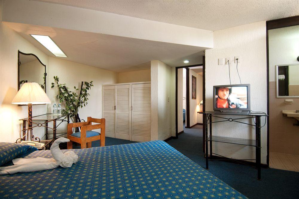 Hotel Central Parador Guadalajara Ngoại thất bức ảnh